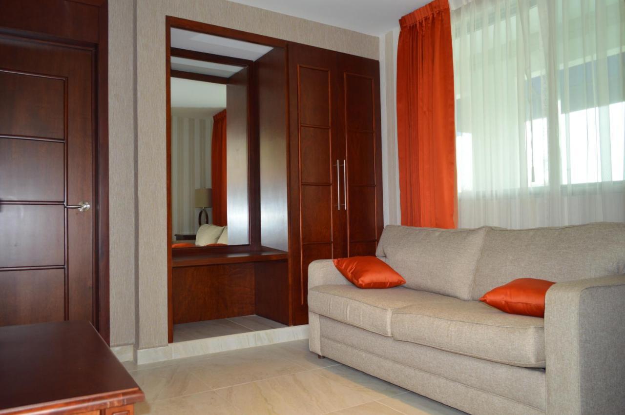 Hotel Villa Magna Poza Rica Экстерьер фото